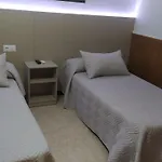 بيت ضيافة Rosas 3*